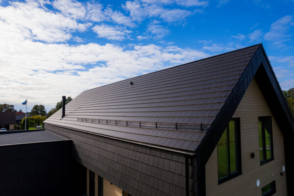 Kivikatuse paigaldus ja põhjalik Benders kivikatuse paigaldusjuhend